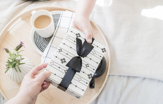 How to Give a Gift That Tells a Story