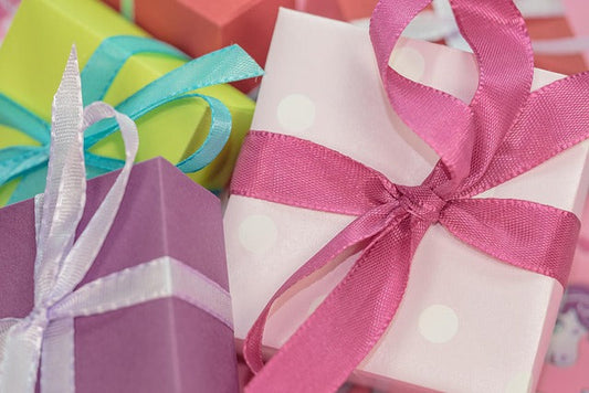 Why Do We Give Gifts? The Role of Gift-Giving in Relationships According to Psychology
